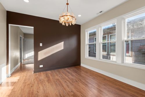 12051 Ln Salle St, Chicago IL 60628-6619 exterior