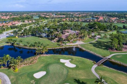 8978 Shenendoah Cir, Naples FL 34113-1670 exterior