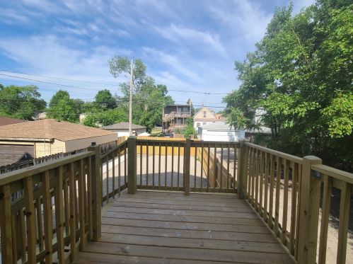 912 Monticello Ave, Chicago IL  60651-3949 exterior