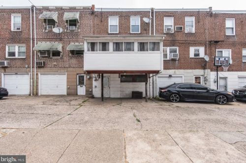 4030 Bleigh Ave, Philadelphia PA 19111-3617 exterior