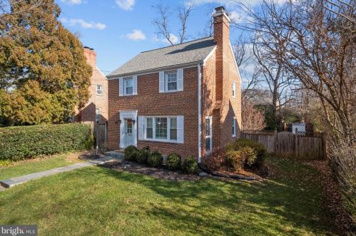 10415 Hayes Ave, Silver Spring MD 20902-3704 exterior