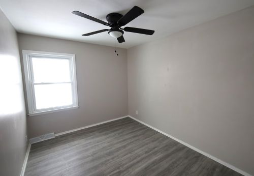 5015 85th St, Milwaukee WI  53225-4210 exterior