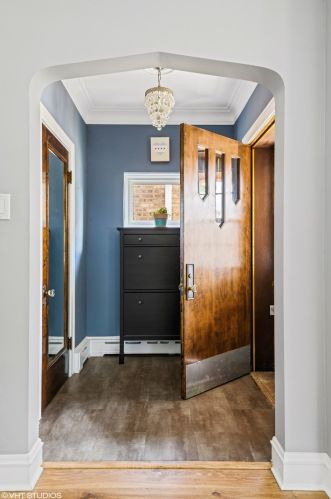 6127 Austin Ave, Chicago IL  60638-4319 exterior