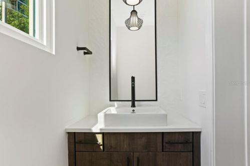 621 Pne St, Orlando FL 32824-7750 exterior