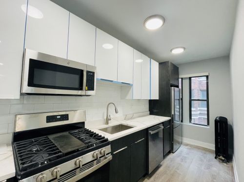 1655 Jonquil Ter, Chicago, IL 60626-1117