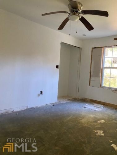 2146 Castlewood St, Atlanta GA 30344-1003 exterior