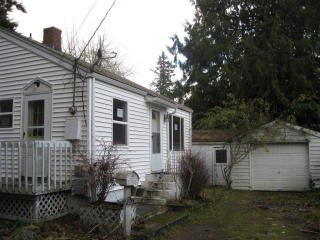 720 Charleston Ave, Bremerton WA  98312-4506 exterior
