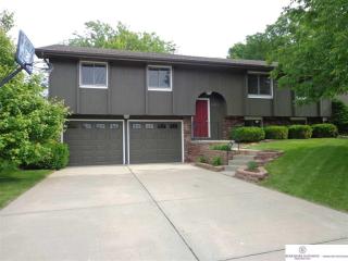 13712 Grover St, Omaha, NE 68144-3649