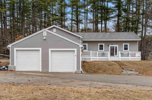 139 High St, Concord, NH 03303-2807