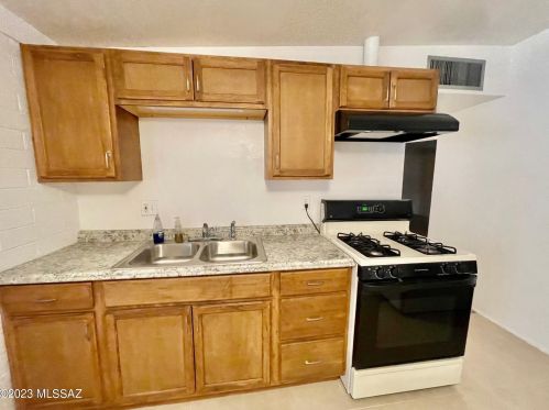 1228 Kentucky St, Tucson AZ  85714-3229 exterior