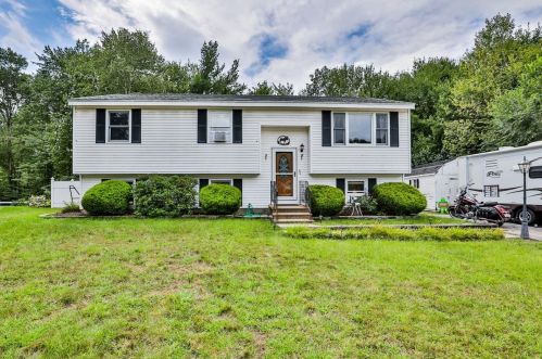 6 Chicory Ct, Concord, NH 03303-3411