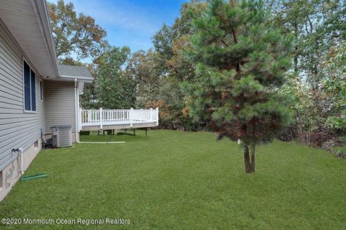 338 New Central Ave, Jackson Twp NJ 08527-2952 exterior