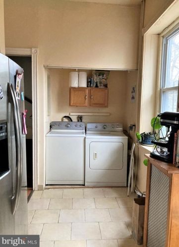 4815 Cedar Ave, Philadelphia PA 19143-2017 exterior