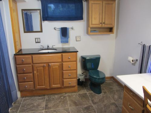 4968 16 St, Milwaukee WI 53221-2833 exterior