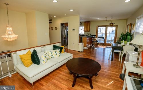 1009 Rosemere Ave, Silver Spring, MD 20904-3007