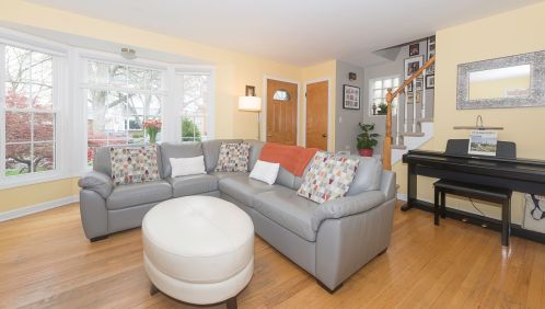 7248 Oconto Ave, Chicago, IL 60631-4328