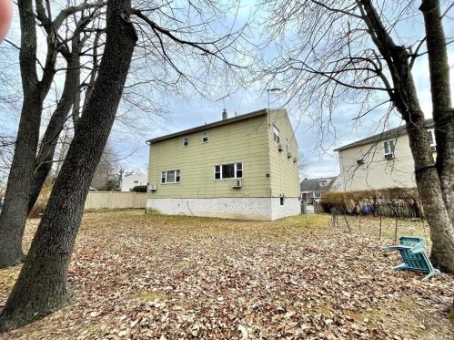 23 Kenyon Pl, Mount Vernon NY 10552-3018 exterior