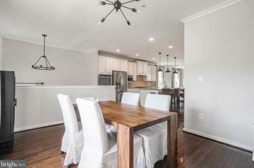 1307 Autumn Brook Ave, Silver Spring MD  20906-6752 exterior