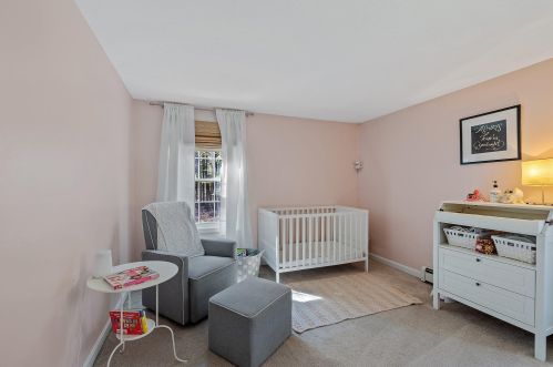 5 Spillway Ln, Concord NH 03301-8303 exterior