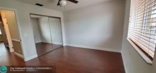 6823 Via Regina, Boca Raton FL 33433-3956 exterior