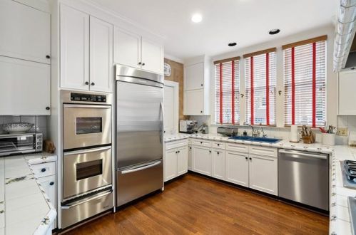 217 15 St, Atlanta GA 30318-7805 exterior