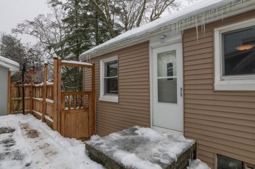 2335 Amherst Ave, Kalamazoo MI  49008-3937 exterior