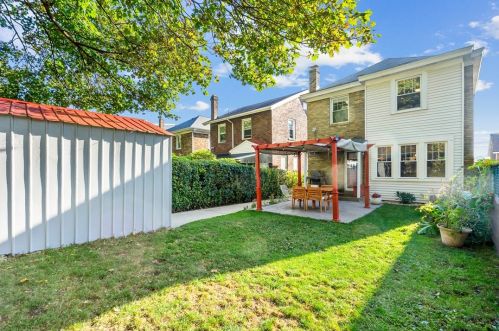 1255 Duffield St, Pittsburgh PA 15206-1318 exterior