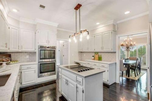 2995 Coles Way, Atlanta GA  30350-1077 exterior