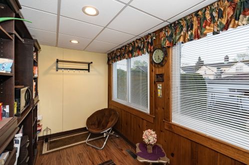 2931 Meade Ave, Chicago IL 60634-1522 exterior