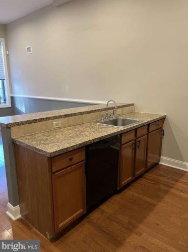 925 15th St, Philadelphia PA  19146-2230 exterior