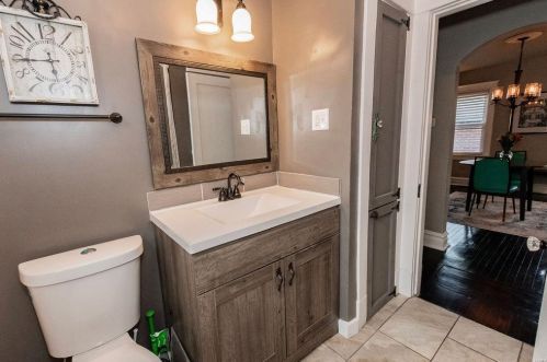 8511 Richard Ave, Saint Louis MO 63132-2806 exterior