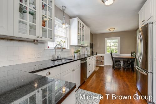 2530 Hall St, Grand Rapids MI 49506-3503 exterior