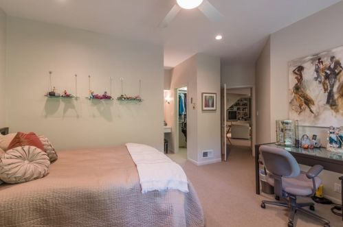 55 Finch Frst Trl, Atlanta GA 30327-4576 exterior