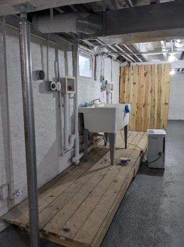 644 Lenox Ave, Waukegan IL 60085-6402 exterior