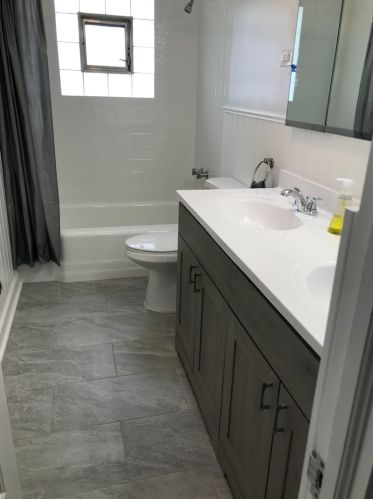 7034 Kostner Ave, Chicago IL 60712-1919 exterior