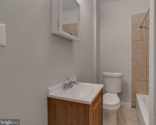 1941 30 St, Philadelphia PA 19121-1838 exterior