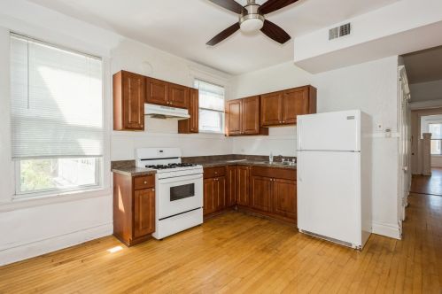 3319 Belden Ave, Chicago IL 60647-2509 exterior