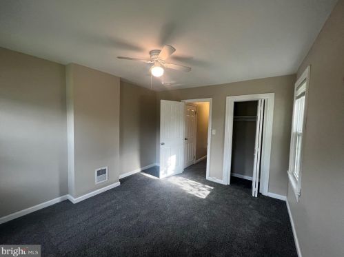 6302 Irving Ave, Camden NJ 08109-2420 exterior