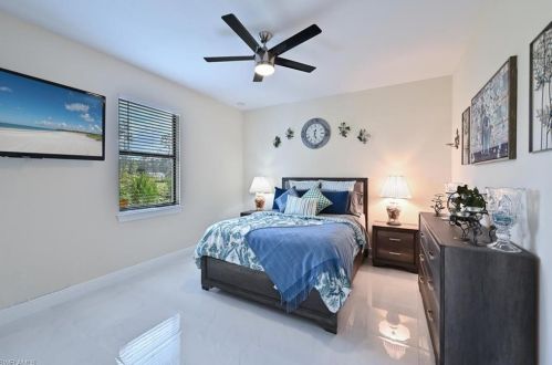 3841 10 Ave, Naples FL 34117-4979 exterior