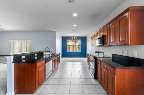 9500 Portside Dr, Fort Pierce FL  34945-3313 exterior