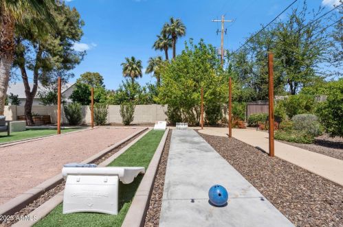 8007 7th Ave, Phoenix AZ  85021-5613 exterior