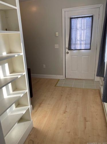 105 State Ave, Killingly CT 06241-2013 exterior