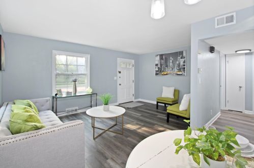 3628 61, Milwaukee WI 53216-2704 exterior