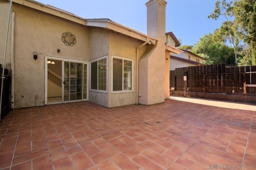 1133 Manzana Way, San Diego CA 92139-1438 exterior