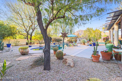 3640 60th St, Phoenix AZ 85018-6708 exterior