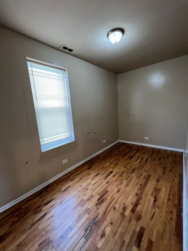 5144 Throop St, Chicago IL 60607-2534 exterior