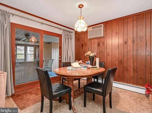 127 Forest Rd, Primrose PA  17901-4011 exterior