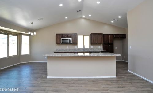 3417 Calle De Ln Bajada, Tucson AZ 85746-8337 exterior