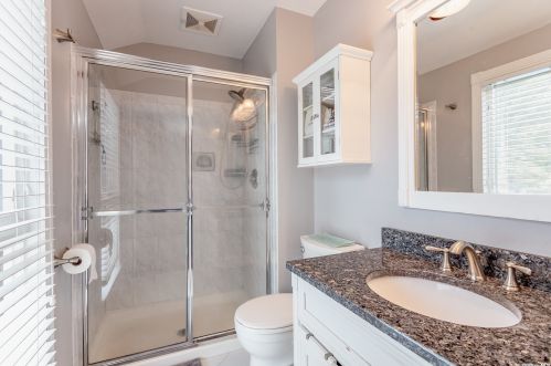 34 Fleetwood Rd, Commack NY 11725-1755 exterior