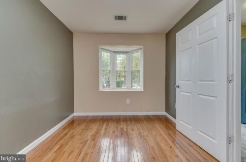 3330 2nd St, Arlington VA  22204-1709 exterior